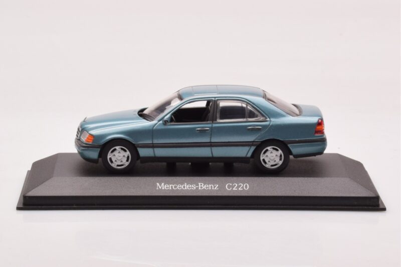 Mercedes C-Class W202 C220 Petrol Металик Minichamps 1:43
