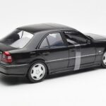 Mercedes C-Class W202 C36 AMG Черно Металик UT Models 1:18 - image 2 of 6