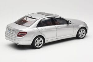 Mercedes C-Class W204 Avantgarde Сребрист AUTOart 1:18 B66962368 Метал — снимка 3 от 8