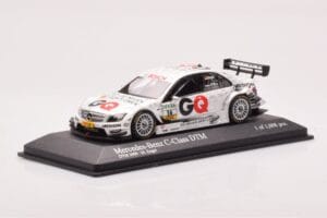 Mercedes C-Class W204 DTM GQ AMG Mercedes #16 Engels DTM 2009 Minichamps 1:43 400093816 Метал — снимка 2 от 4
