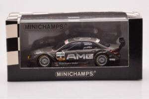 Mercedes C-Class W204 DTM Team AMG Mercedes #4 P. di Resta DTM 2008 Minichamps 1:43 400083804 Метал — снимка 4 от 4