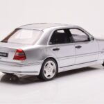 Mercedes C36 AMG W202 Сребрист Otto 1:18 - image 2 of 6