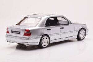 Mercedes C36 AMG W202 Сребрист Otto 1:18 OT443 Смола — снимка 2 от 6