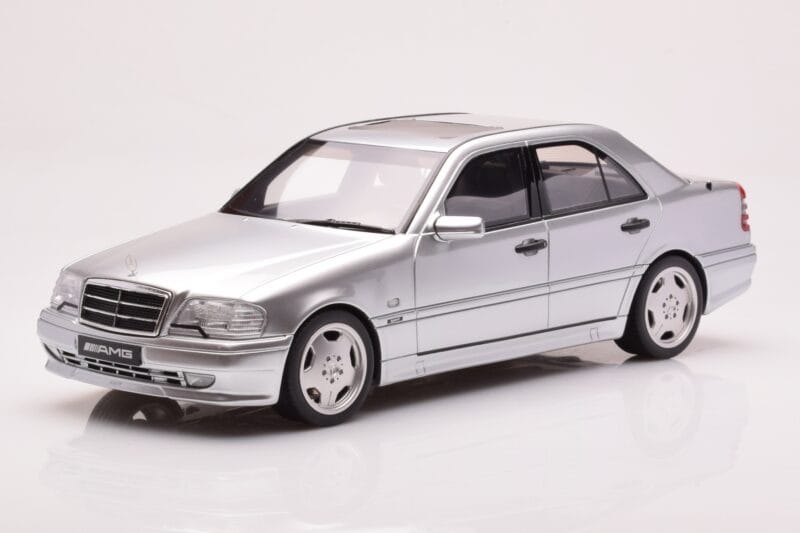 Mercedes C36 AMG W202 Сребрист Otto 1:18