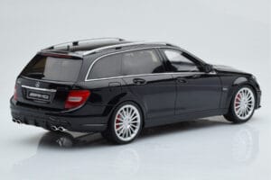 Mercedes C63 AMG S204 T-Model Черен GT Spirit 1:18 GT760 Смола — снимка 2 от 6