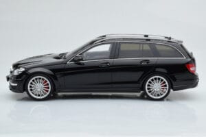 Mercedes C63 AMG S204 T-Model Черен GT Spirit 1:18 GT760 Смола — снимка 3 от 6