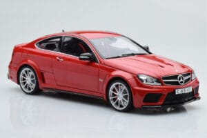 Mercedes C63 AMG W204 Black Series Червен GT Spirit 1:18 GT065 Смола — снимка 4 от 6