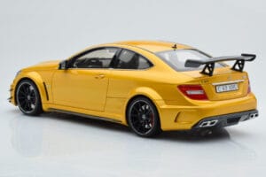Mercedes C63 AMG W204 Black Series Златен GT Spirit 1:18 GT034 Смола — снимка 5 от 6