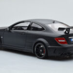 Mercedes C63 AMG W204 Black Series Мат Черен GT Spirit 1:18 - image 5 of 6