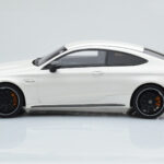 Mercedes C63S AMG C205 Coupe Бял GT Spirit 1:18 - image 3 of 6