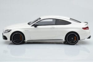 Mercedes C63S AMG C205 Coupe Бял GT Spirit 1:18 B66965707 Смола — снимка 3 от 6