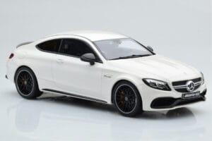 Mercedes C63S AMG C205 Coupe Бял GT Spirit 1:18 B66965707 Смола — снимка 4 от 6