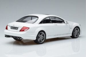 Mercedes CL63 AMG C216 Бял AUTOart 1:18 76167 Метал — снимка 2 от 6