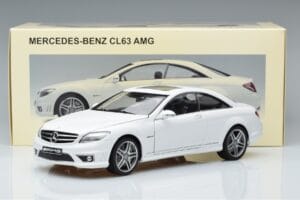 Mercedes CL63 AMG C216 Бял AUTOart 1:18 76167 Метал — снимка 6 от 6