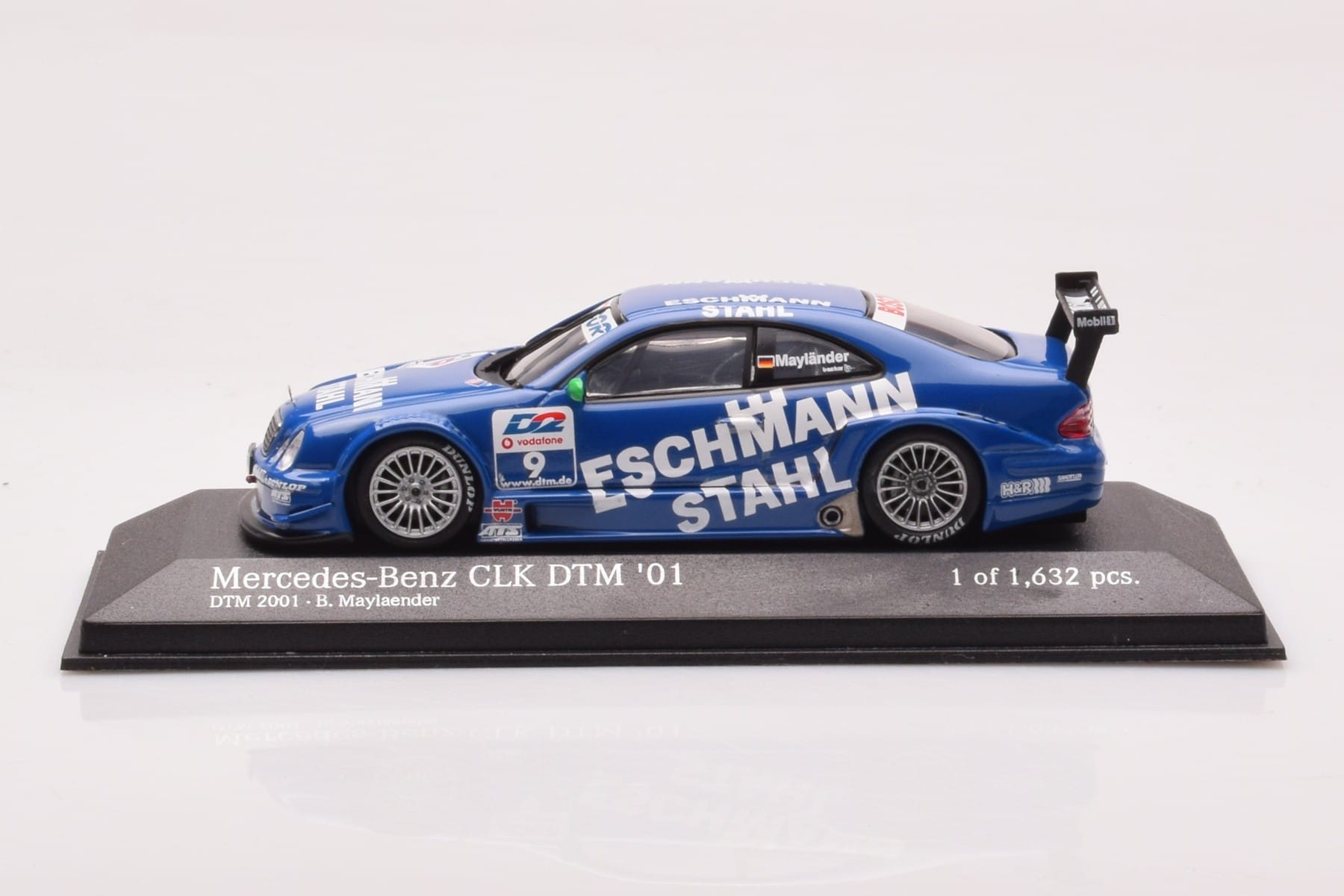Mercedes CLK DTM Team Manthey #9 B. Maylander DTM 2001 Minichamps 1:43 400013109 Метал