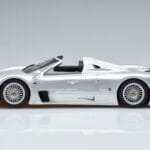 Mercedes CLK GTR Roadster Сребрист GT Spirit 1:18 GT155 Смола - image 3 of 6