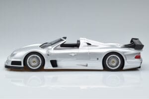 Mercedes CLK GTR Roadster Сребрист GT Spirit 1:18 GT155 Смола — снимка 3 от 6