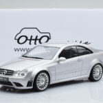 Mercedes CLK63 AMG C209 Coupe Сребрист Otto 1:18 - image 6 of 6