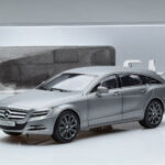 Mercedes CLS Shooting Brake X218 Alanite Сив Norev 1:18 - image 7 of 7