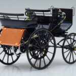 Mercedes Daimler Motorkutsche Тъмносиньо Norev 1:18 - image 2 of 6