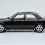 Mercedes E-Class W124 Tuning Черен MCG 1:18 - image 3 of 6