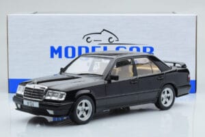 Mercedes E-Class W124 Tuning Черен MCG 1:18 MCG18341 Метал — снимка 6 от 6