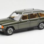 Mercedes 230T W123 T-Model Зелен Металик Norev 1:18
