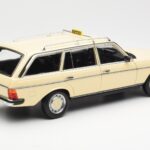 Mercedes 230T W123 T-Model Такси Norev 1:18 - image 3 of 8