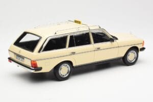 Mercedes 230T W123 T-Model Такси Norev 1:18 183731 Метал — снимка 3 от 8