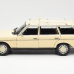 Mercedes 230T W123 T-Model Такси Norev 1:18 - image 4 of 8