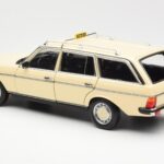 Mercedes 230T W123 T-Model Такси Norev 1:18 - image 7 of 8