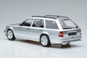 Mercedes E36 AMG S124 Сребрист Otto 1:18 OT889 Смола — снимка 5 от 6