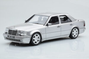 Mercedes E500 W124 Сребрист Otto 1:18