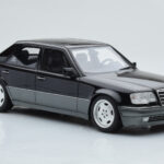 Mercedes E60 AMG W124 Черен Otto 1:18 - image 4 of 6