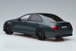 Mercedes E63 AMG Brabus 800 W213 Зелен GT Spirit 1:18 GT208 Смола — снимка 5 от 6