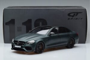 Mercedes E63 AMG Brabus 800 W213 Зелен GT Spirit 1:18 GT208 Смола — снимка 6 от 6