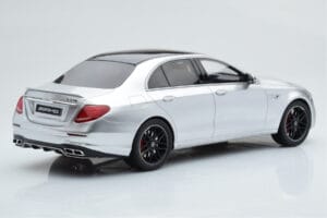 Mercedes AMG E63 S W213 Сребърен GT Spirit 1:18 GT230 Смола — снимка 2 от 6