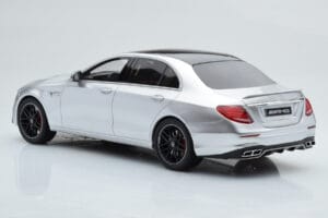 Mercedes AMG E63 S W213 Сребърен GT Spirit 1:18 GT230 Смола — снимка 5 от 6