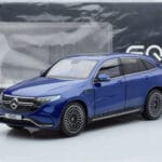 Mercedes EQC 400 Brilliant Син NZG 1:18 - image 8 of 8