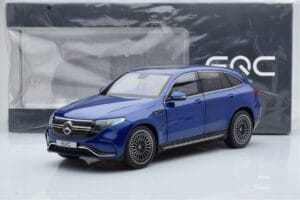 Mercedes EQC 400 Brilliant Син NZG 1:18 B66963757 Метал — снимка 8 от 8