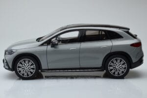 Mercedes EQE SUV X294 AMG Line Alpine Сив NZG 1:18 B66960837 Метал — снимка 4 от 8