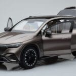 Mercedes EQE SUV X294 AMG Line Velvet Кафяв NZG 1:18 - image 2 of 8