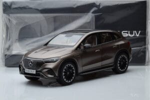 Mercedes EQE SUV X294 AMG Line Velvet Кафяв NZG 1:18 B66960836 Метал — снимка 8 от 8