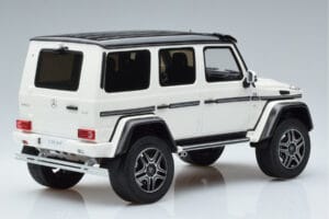 Mercedes G500 4x4 W463 GT Spirit 1:18 GT142 Смола — снимка 2 от 6