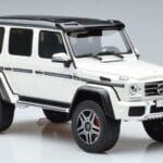 Mercedes G500 4x4 W463 GT Spirit 1:18 GT142 Смола - image 4 of 6