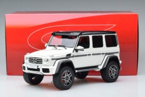 Mercedes G500 4x4 W463 GT Spirit 1:18 GT142 Смола — снимка 6 от 6