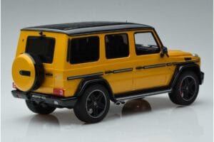 Mercedes AMG G63 W463 Crazy Color Solar Beam Дилърско Издание GT Spirit 1:18 B66961012 Смола — снимка 2 от 6