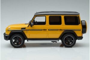 Mercedes AMG G63 W463 Crazy Color Solar Beam Дилърско Издание GT Spirit 1:18 B66961012 Смола — снимка 3 от 6