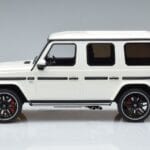 Mercedes AMG G63 W463 Бял GT Spirit 1:18 KJ038 Метал - image 3 of 6
