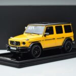 Mercedes AMG G63 W463 Жълт MotorHelix 1:18 MH018 Y Смола - image 7 of 7